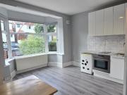 Studio Flat To Rent at Leeside Crescent, Temple Fortune