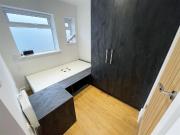 Studio flat to rent in Balgores Lane, Romford