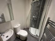 Studio flat to rent in Old Christchurch Road,...