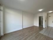 Studio Flat to Rent in Zonnebloem