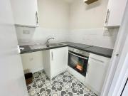 Studio flat to rent on