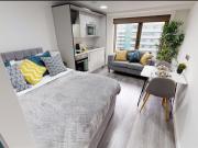 Studio Flat, Vista Residence, L2