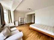 Studio Flat, Warren Court, NW1