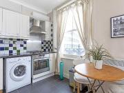 Studio Flat, Westbourne Grove W2