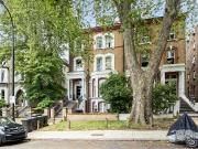 studio for rent in Belsize Avenue, London