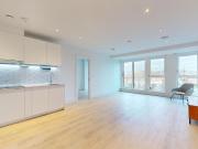 studio for rent in Beverley Way,, SW20