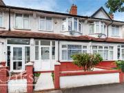 studio for rent in Chipstead Avenue, Thornton Heath, Surrey studio for rent in Chipstead Avenue, Thornton Heath, Surrey