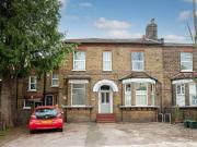 Studio for Rent in Croydon Road | Foxtons