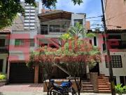 studio for rent in Laureles