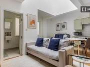 Studio for rent in Tottenham St, London