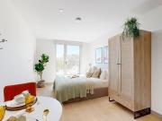 studio for rent in Victoria Road,, TW13