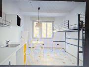 Studio in affitto a Centrale, Milano