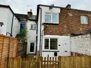 studio in Brighton Road, Croydon, CR2 6