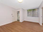 Studio in convenient location