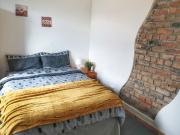 Studio in Darlaston WS10 9JL