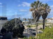 Studio in Estoril, with sea view, renovated, unfurnished...