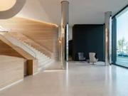 Studio in Europa Allee, Gallus