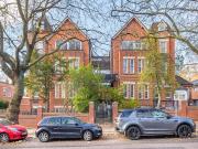 Studio in Fitzjohns Avenue, Hampstead, NW3