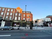 Studio in Holloway Road, Islington, N7