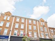 Studio in Holloway Road, Islington, N7