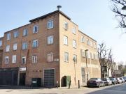 Studio in Kember Street, Islington, London, N1