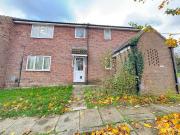 Studio in Tewkesbury Close Popley, Basingstoke, RG24