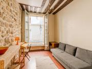 Studio lumineux à deux pas de la Sorbonne 75005