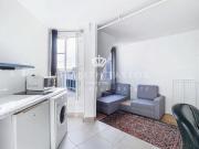 STUDIO LUMINEUX AU DERNIER ETAGE AVEC ASCENSEUR PARIS 7EME