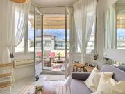 Studio lumineux avec grande terrasse – Nice Carré...