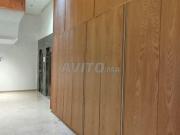 Studio meublé à louer – Oulfa, proche CFC Studio meublé à louer – Oulfa, proche CFC