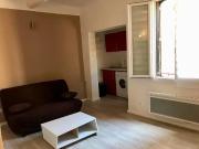 STUDIO MEUBLE AIX CENTRE HISTORIQUE 23 m²