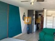 STUDIO MEUBLE AU COEUR DE ST GILLES LES BAINS