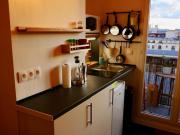 Studio meublé au dernier étage avec balcon et vue...