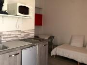 studio meublé en ville avec terrasse, Chalon sur saone