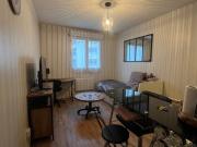 Studio Meublé, idéalement situé Place Saint Marc