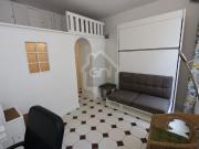 STUDIO MEUBLE Rénové 21 m2 RUE PENTHIEVRE Quartier Madeleine
