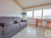 STUDIO MEUBLE ST JEAN D'ANGELY 2 RUE DE GILETTE