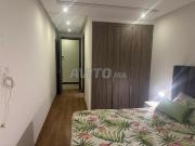 Studio meublé terasse à louer à triangle d’or