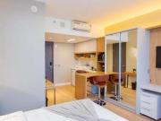 Studio mobiliado à venda no Batel