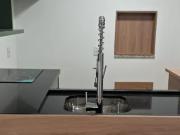 Studio novinho, mobiliado