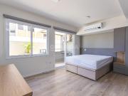 Studio novo e moderno, nunca habitado, no Bairro...