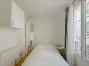 Studio Paris 02