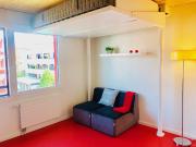 Studio pratique et meublé!