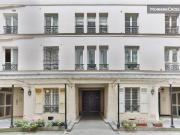 Studio rénové St Lazare