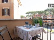 Appartamento con 1 camera da letto in affitto a Colli...