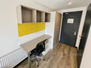 studio Room with shared facilities inc gym Spring Place...