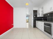 Studio style city apartment in superb CBD setting!