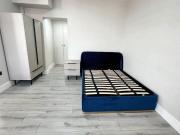 Studio to rent Studio to rent