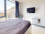 Studio to rent Studio to rent