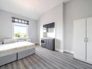 Studio to rent